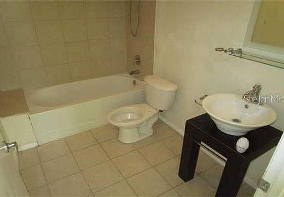 5th image of 701 S Madison Ave APT 307