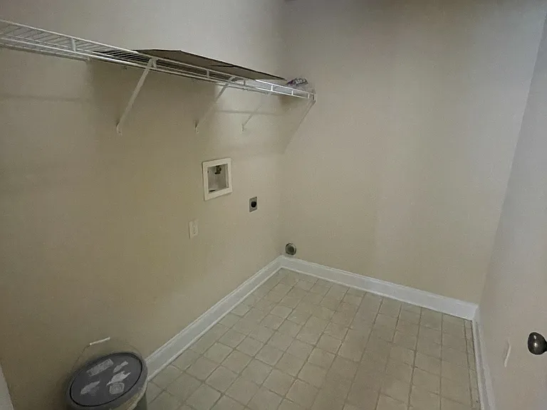 148 Old Ivy Rd — Photo 23