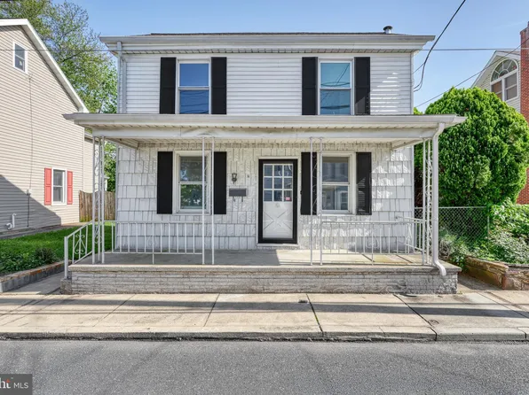 14 E Green St, Shiremanstown, PA 17011