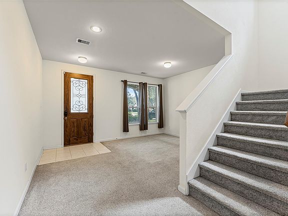 3rd image of 26350 Riley Glen Dr
