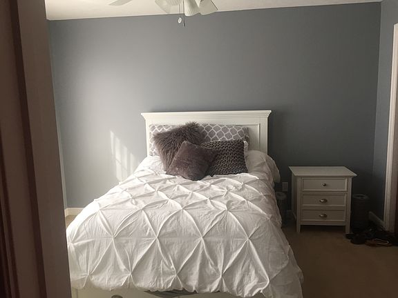 4th image of 3535 Bellcrest Dr