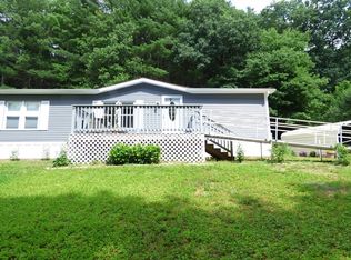 2 Deerwood Ln, Wales, MA 01081