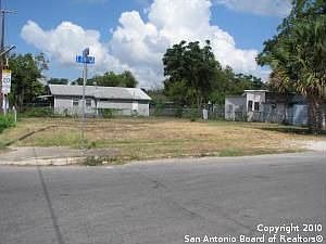 2nd image of 2003 Guadalupe St