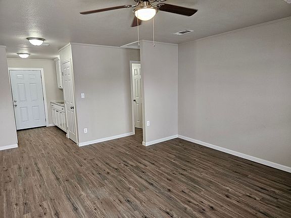 2nd image of 1681 Veterans Ave #10