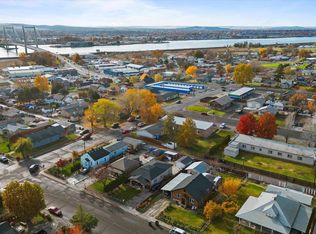 824 S 8th Ave, Pasco, WA 99301