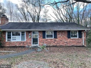 4134 Teton Pl, Alexandria, VA 22312