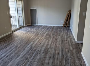 914 Wescott Trl #104, Saint Paul, MN 55123