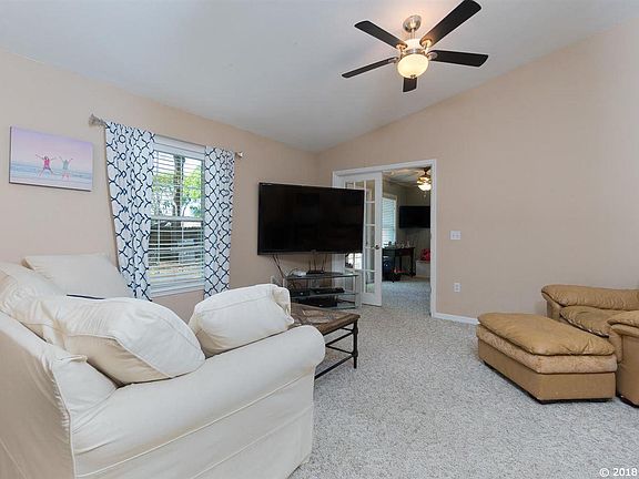 5th image of 4101 NW 62nd Ave