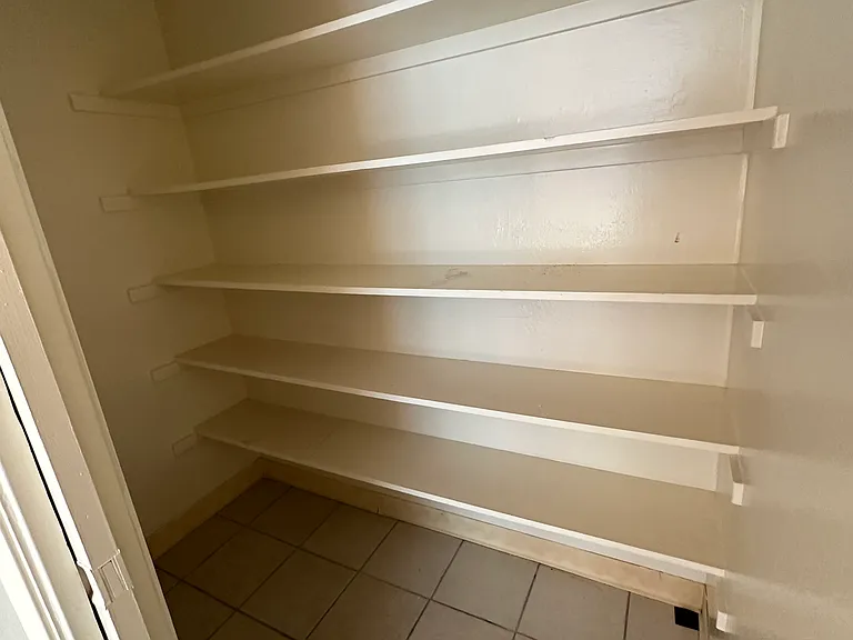 2020 Cedar St #8 — Photo 12