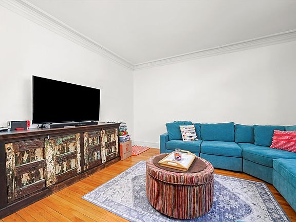 5th image of 5318 S Kimbark Ave APT 2