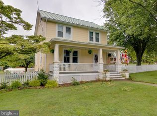 305 Park Ave, Mount Airy, MD 21771
