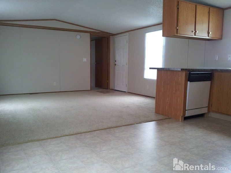 1st image of 905 E 3rd Ave Lot 30