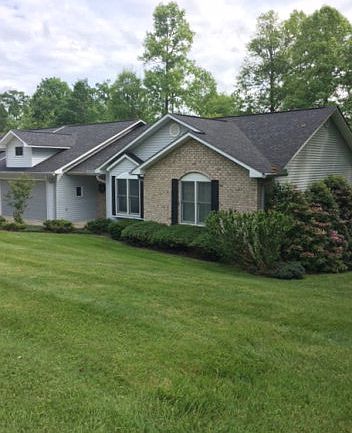 1st image of 619 Carriage Dr