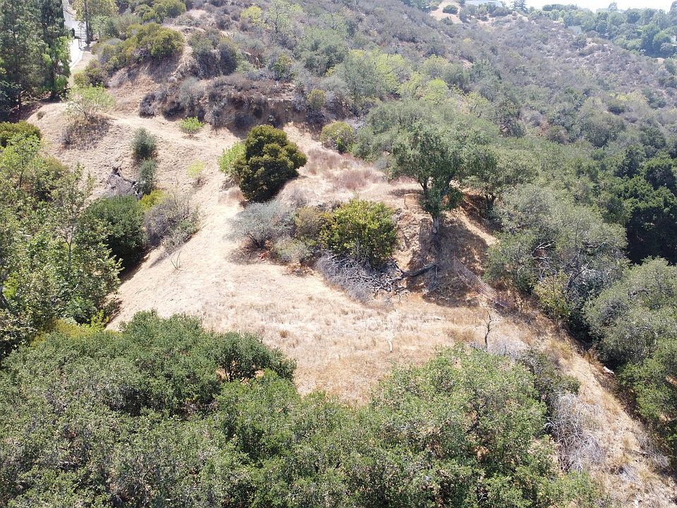 1st image of 3057 Passmore Dr