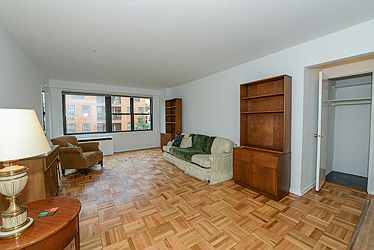 2nd image of 200 E 74th St APT 5C