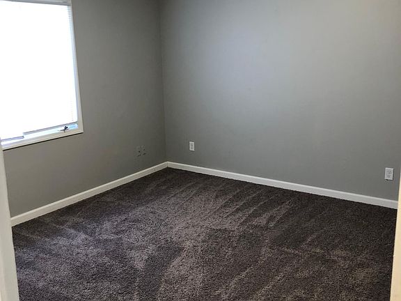 3rd image of 2404 7th Ave