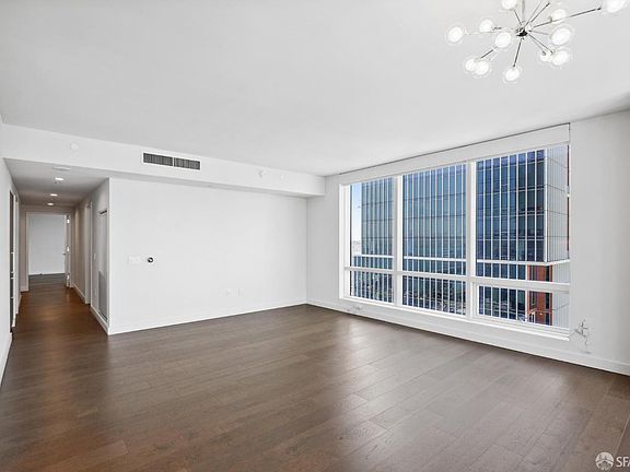 3rd image of 488 Folsom St #3604