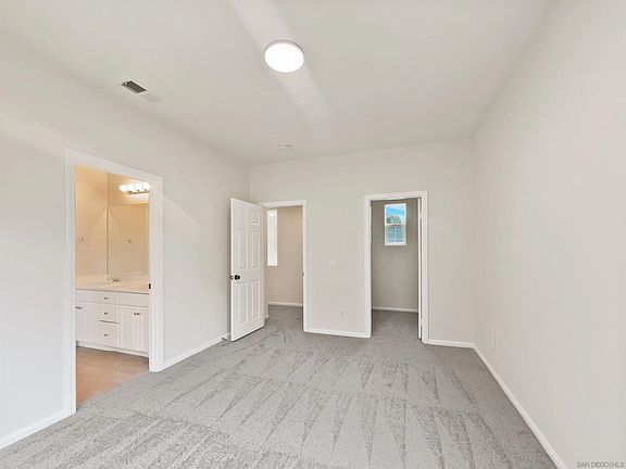 5th image of 399 Amparo Dr