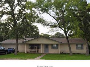 2700 Wilderness Dr S, College Station, TX 77845