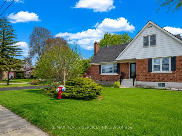 21 Gregory St, Brampton, ON L6Y 1G2