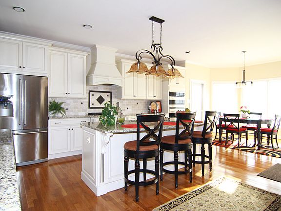 5th image of 5700 Stoneacre Ct