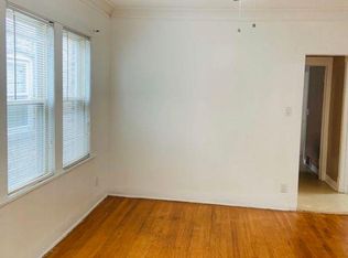 5037 W Deming Pl #2, Chicago, IL 60639