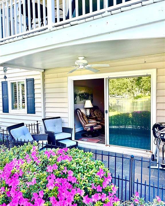 1st image of 850 Mallery St #9W
