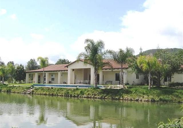 1st image of 42626 Arjay Dr