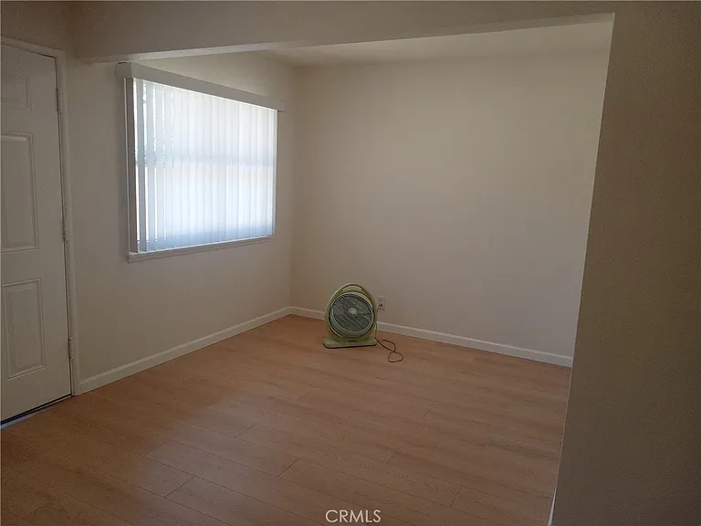 713 S Almansor St — Photo 3