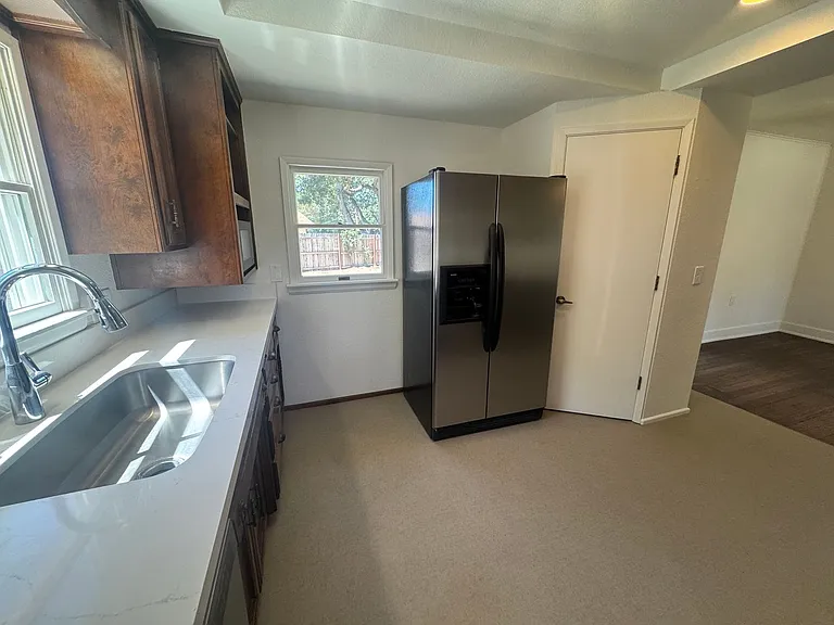 8800 Atascadero Ave — Photo 8