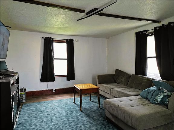 3rd image of 328 3rd St