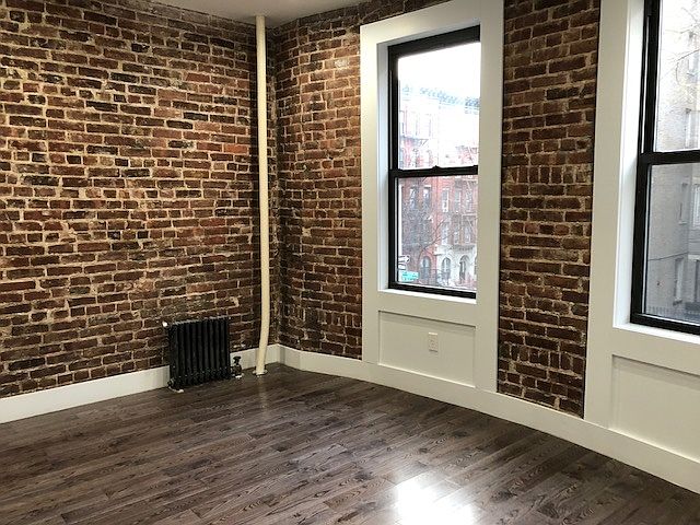 1st image of 2 Saint Nicholas Ter APT 4