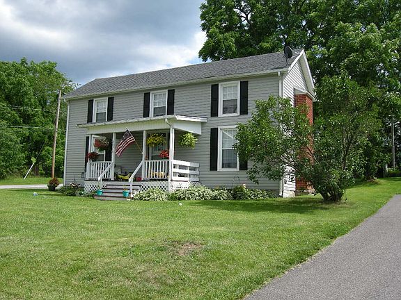 2nd image of 305 W Madison St