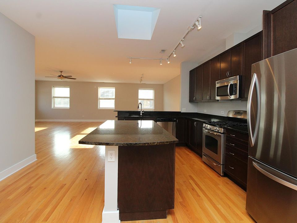 1st image of 1870 N Winnebago Ave APT 3C