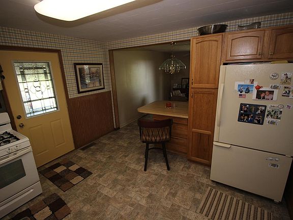 4th image of 7502 W State Road 26