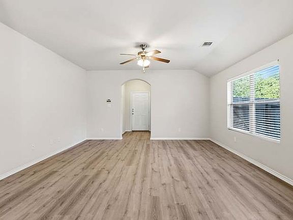 5th image of 1606 Katydid Ct