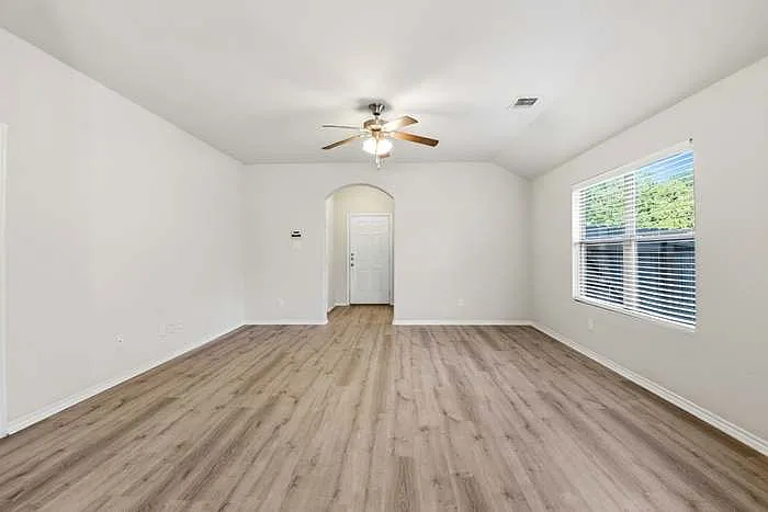 1606 Katydid Ct — Photo 5