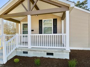 201 Hawthorne Rd, Edenton, NC 27932