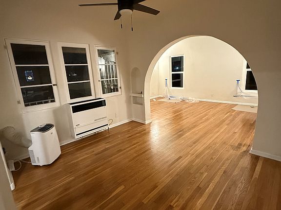 5th image of 3172 Tyburn St