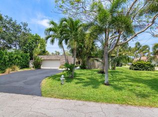 425 NW 11th St, Boca Raton, FL 33432