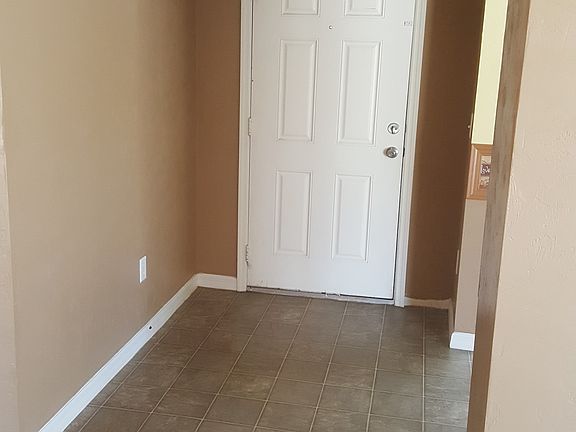 4th image of 19 Malauka Ln