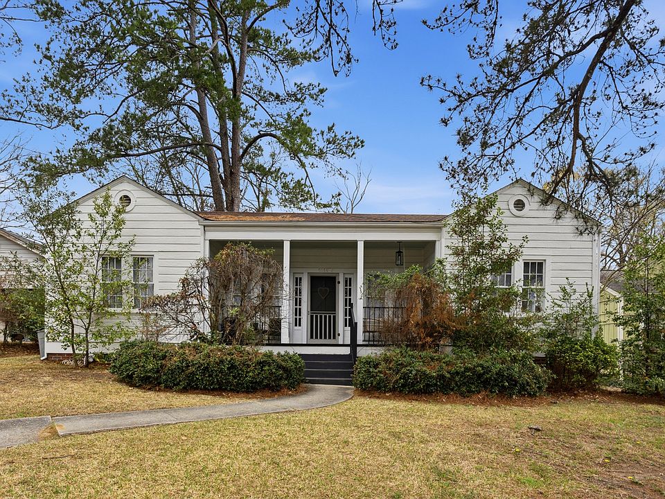 Front of duplex