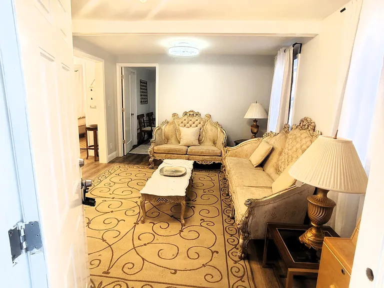 3707 E Fisherville Rd #4 — Photo 7