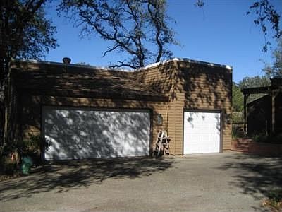 3rd image of 3403 Kingmont Dr