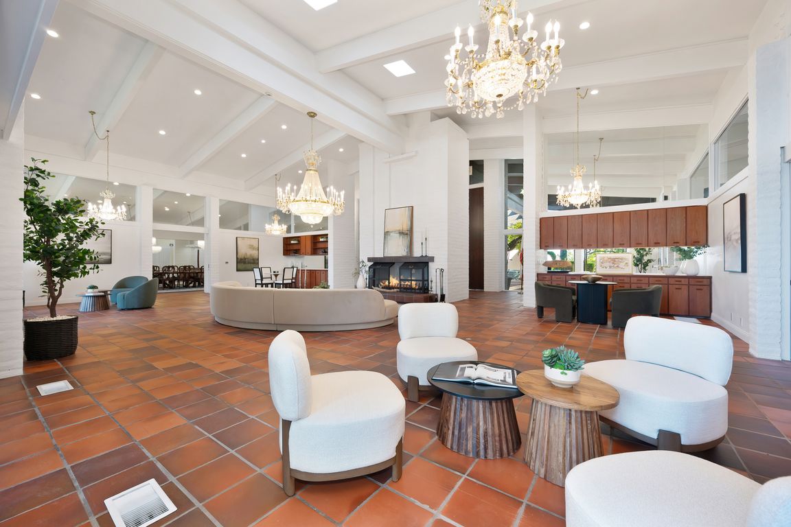 next background image