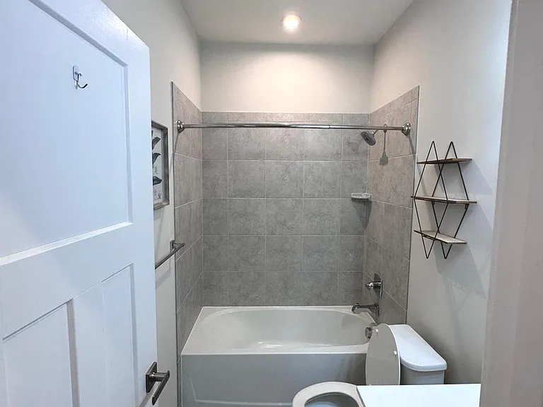 118 Twinleaf Way — Photo 36