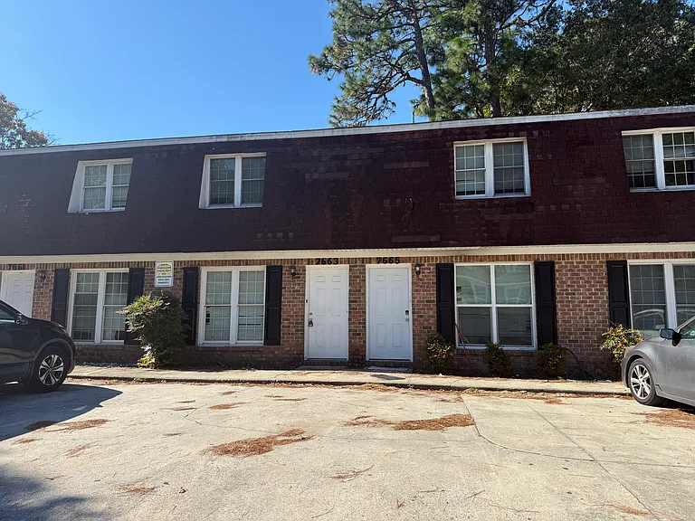 78 Hunters Ridge Ln #D — Photo 1