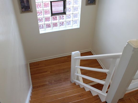 3rd image of 3410 Warren Ave.