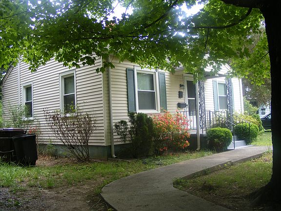 5th image of 6021 Glenway Dr