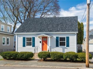 62 Cameron St, Pawtucket, RI 02861